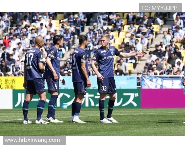 福冈黄蜂迎战泽维亚争夺赛季关键胜利的精彩对决